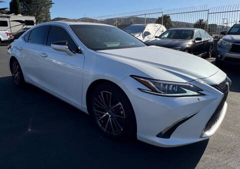 2024 Lexus ES 300h
