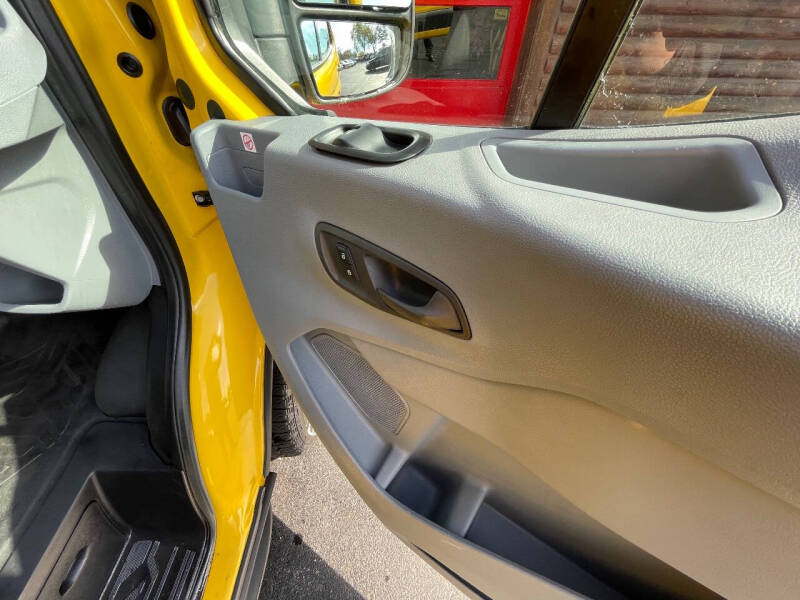 2019 Ford Transit 250