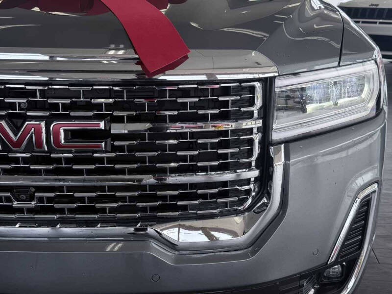 2022 GMC Acadia Denali