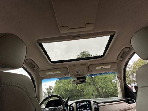 2020 GMC Yukon XL Denali