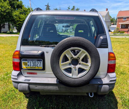 2004 Chevrolet Tracker