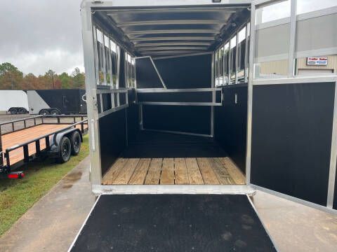 2025 Shadow 3 Horse Stablemate