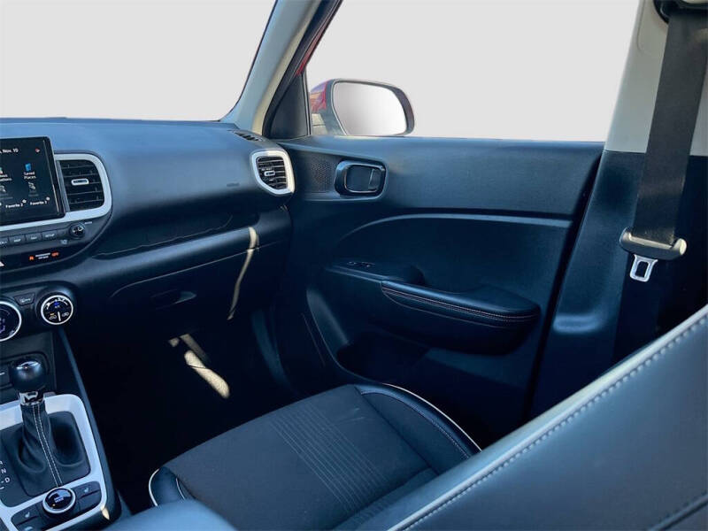 2022 Hyundai Venue Limited