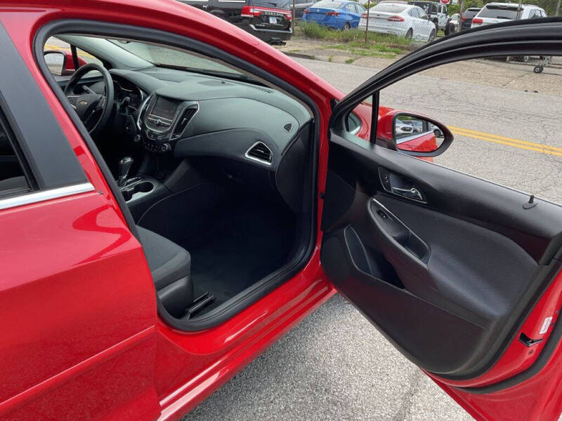 2018 Chevrolet Cruze LT Auto