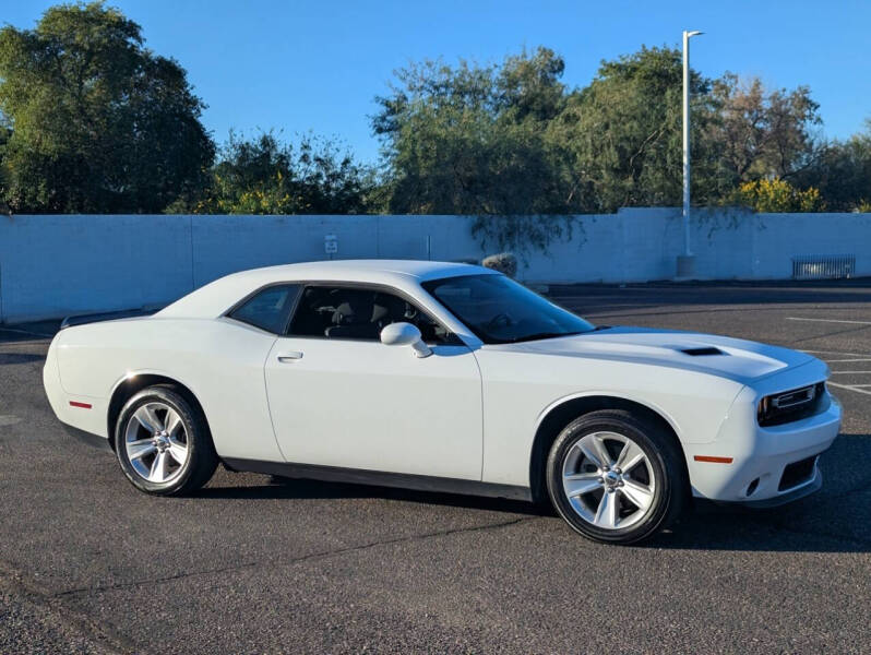 2023 Dodge Challenger SXT