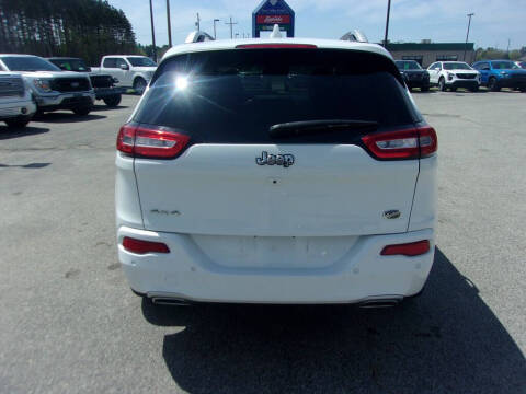 2017 Jeep Cherokee Overland