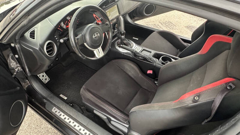 2016 Scion FR-S