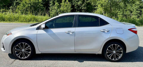 2015 Toyota Corolla S Plus