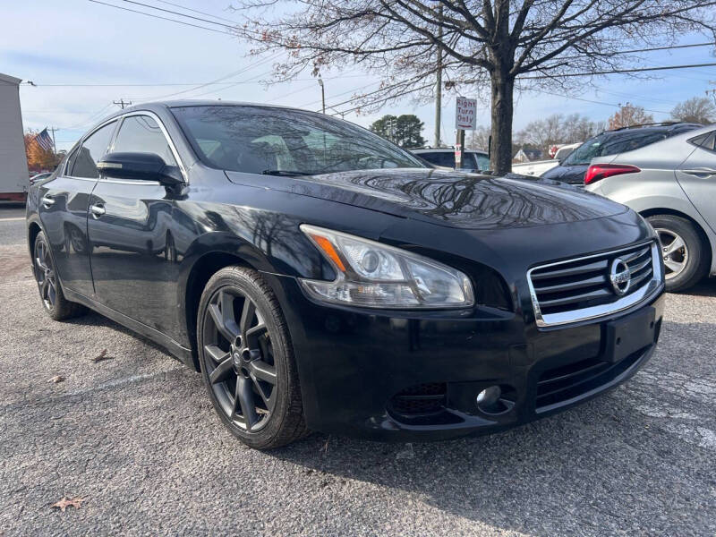 2013 Nissan Maxima SV photo 4