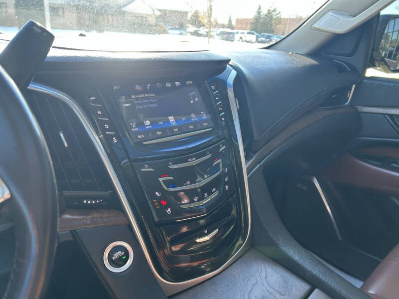 2019 Cadillac Escalade ESV Premium Luxury