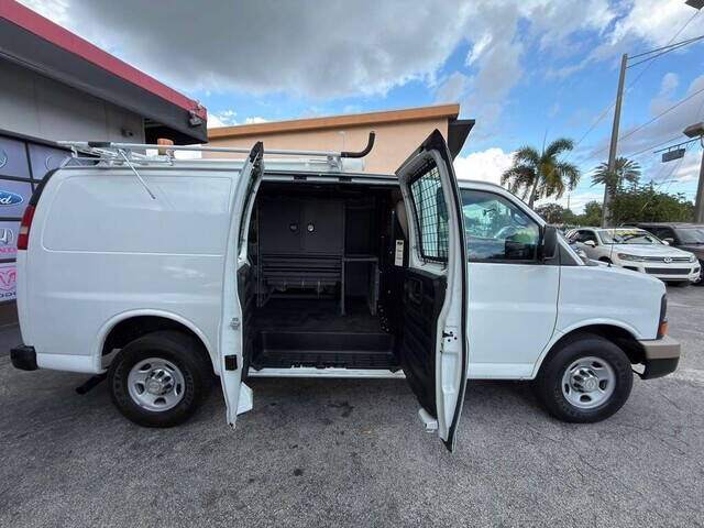 2011 Chevrolet Express 2500