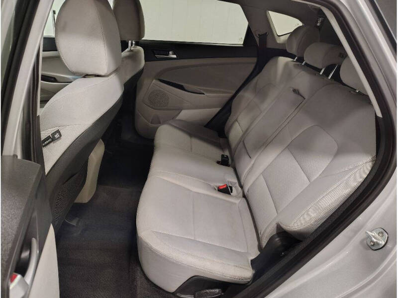 2020 Hyundai Tucson SE