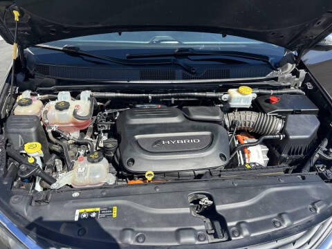2018 Chrysler Pacifica Hybrid Limited