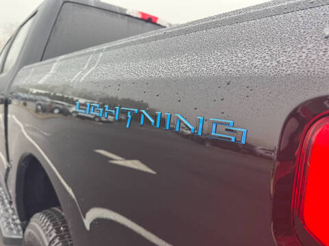 2025 Ford F-150 Lightning XLT