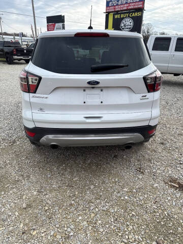 2017 Ford Escape SE