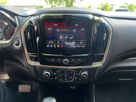 2021 Chevrolet Traverse LT Cloth