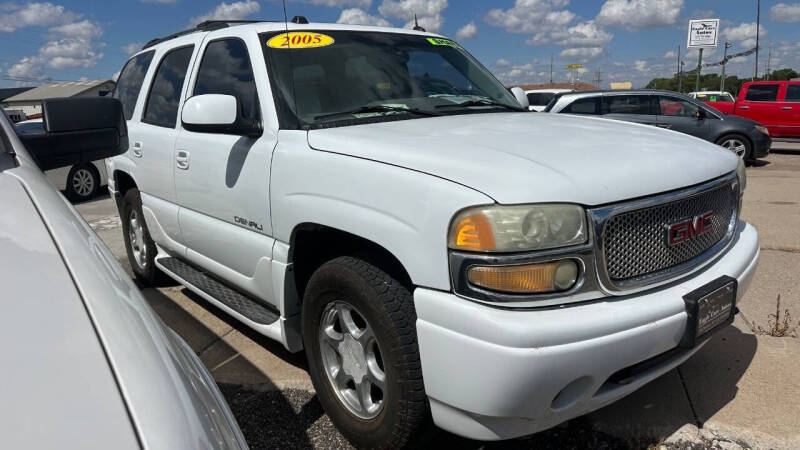 2005 GMC Yukon Denali