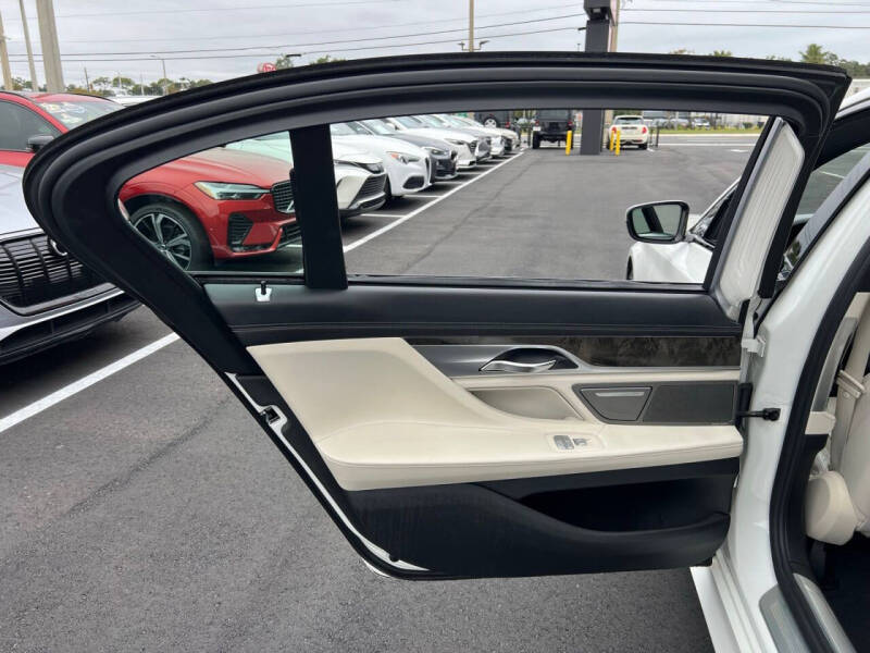 2016 BMW 7 Series 750i xDrive