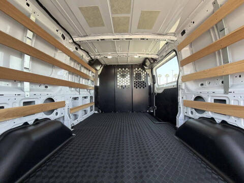 2025 Ford Transit