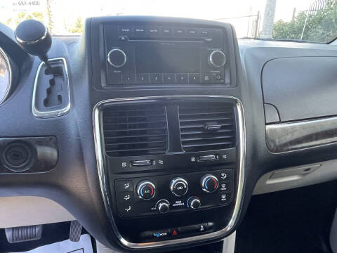 2011 Dodge Grand Caravan Express