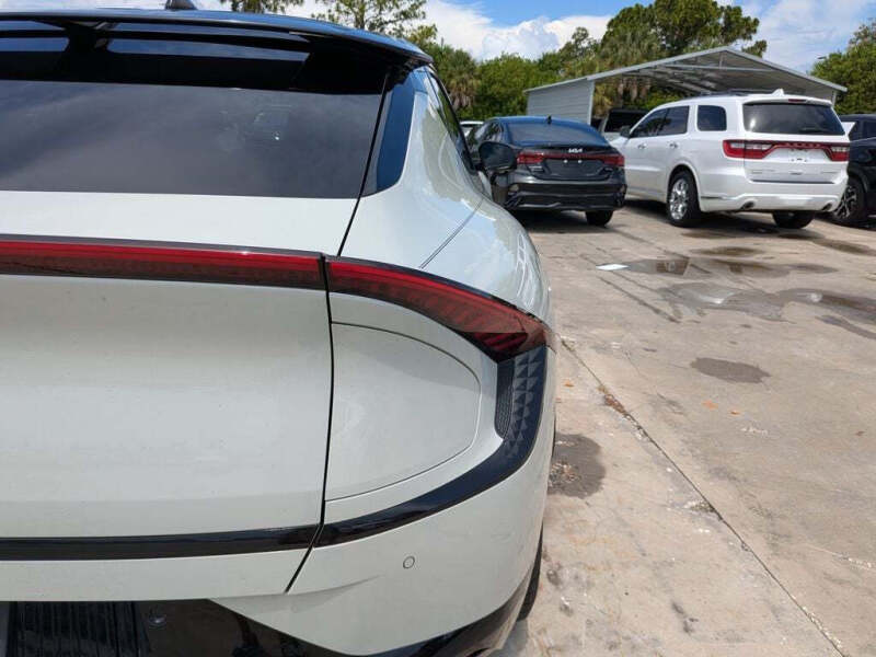 2022 Kia EV6 Wind