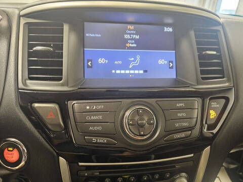 2020 Nissan Pathfinder S