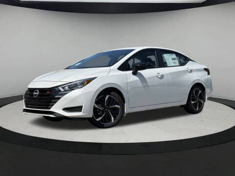 2025 Nissan Versa SR