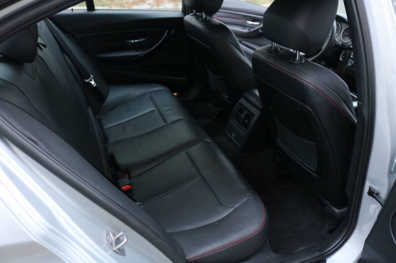 2013 BMW 3 Series 335i