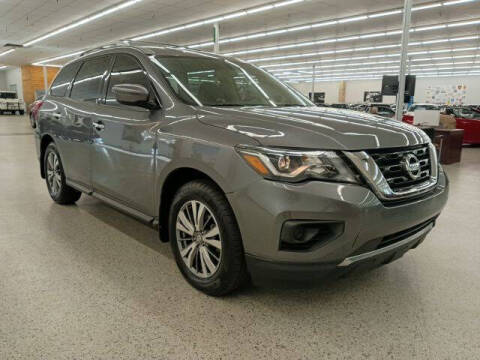 2019 Nissan Pathfinder S