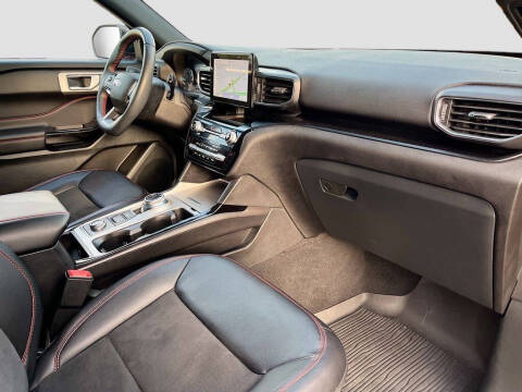 2023 Ford Explorer ST-Line