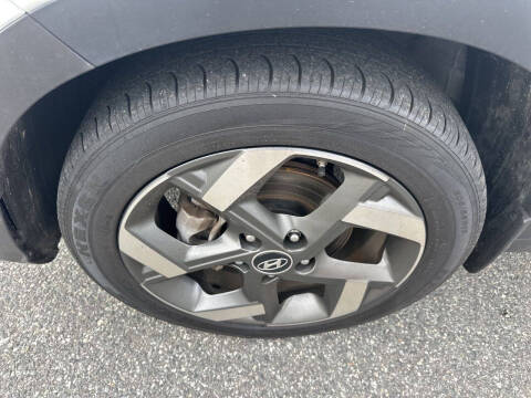 2024 Hyundai Venue SEL