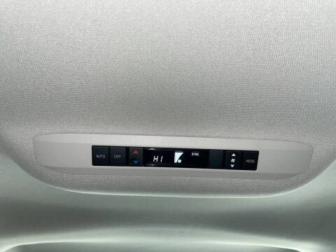 2023 Toyota Sienna LE 8-Passenger