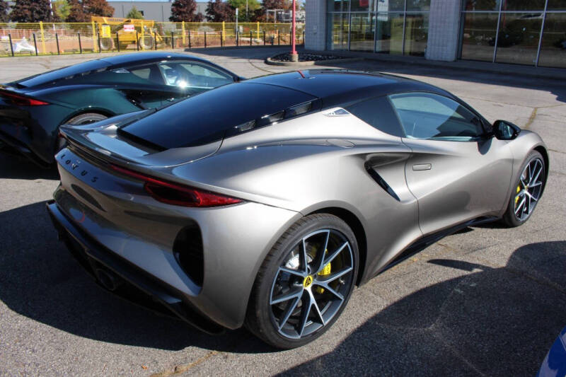 2024 Lotus Emira V6 First Edition