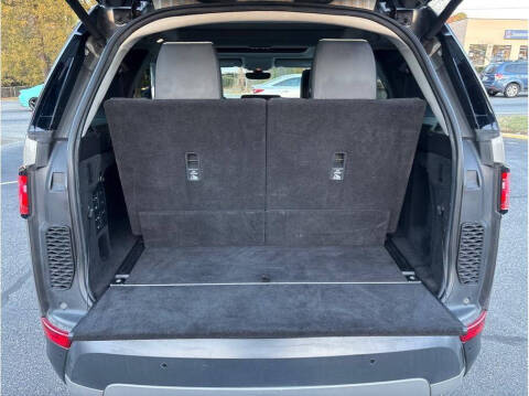 2017 Land Rover Discovery First Edition