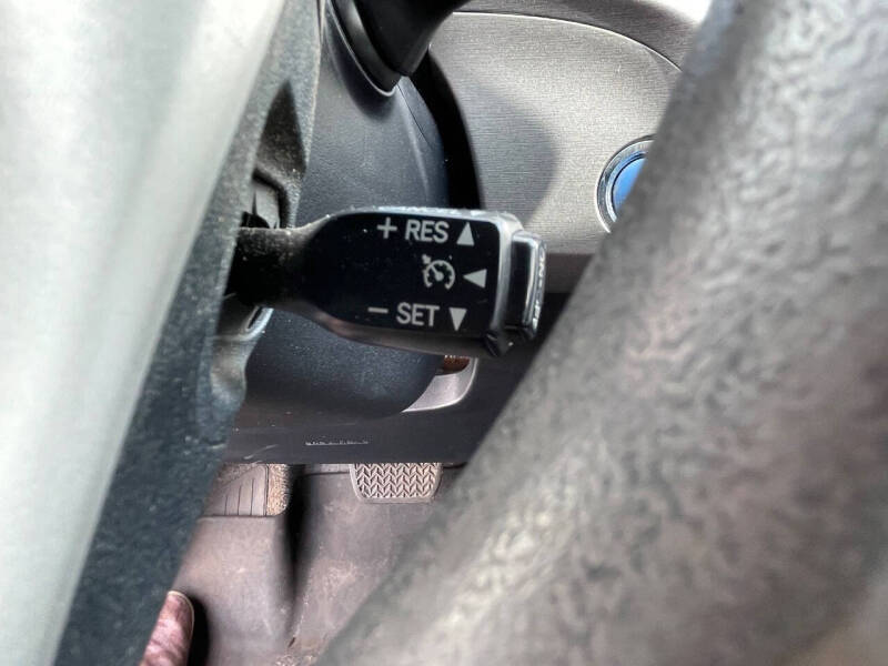 2014 Toyota Prius Three