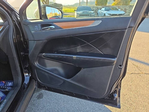 2019 Lincoln MKC Select