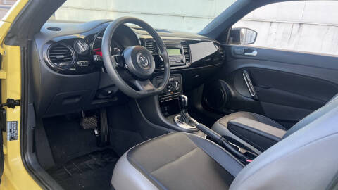 2015 Volkswagen Beetle 1.8T Classic PZEV