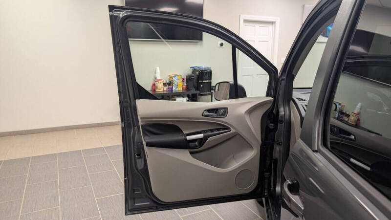 2020 Ford Transit Connect XLT