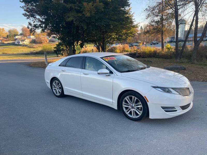 2015 Lincoln MKZ Base photo 5