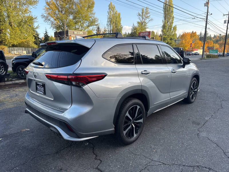 2022 Toyota Highlander XSE