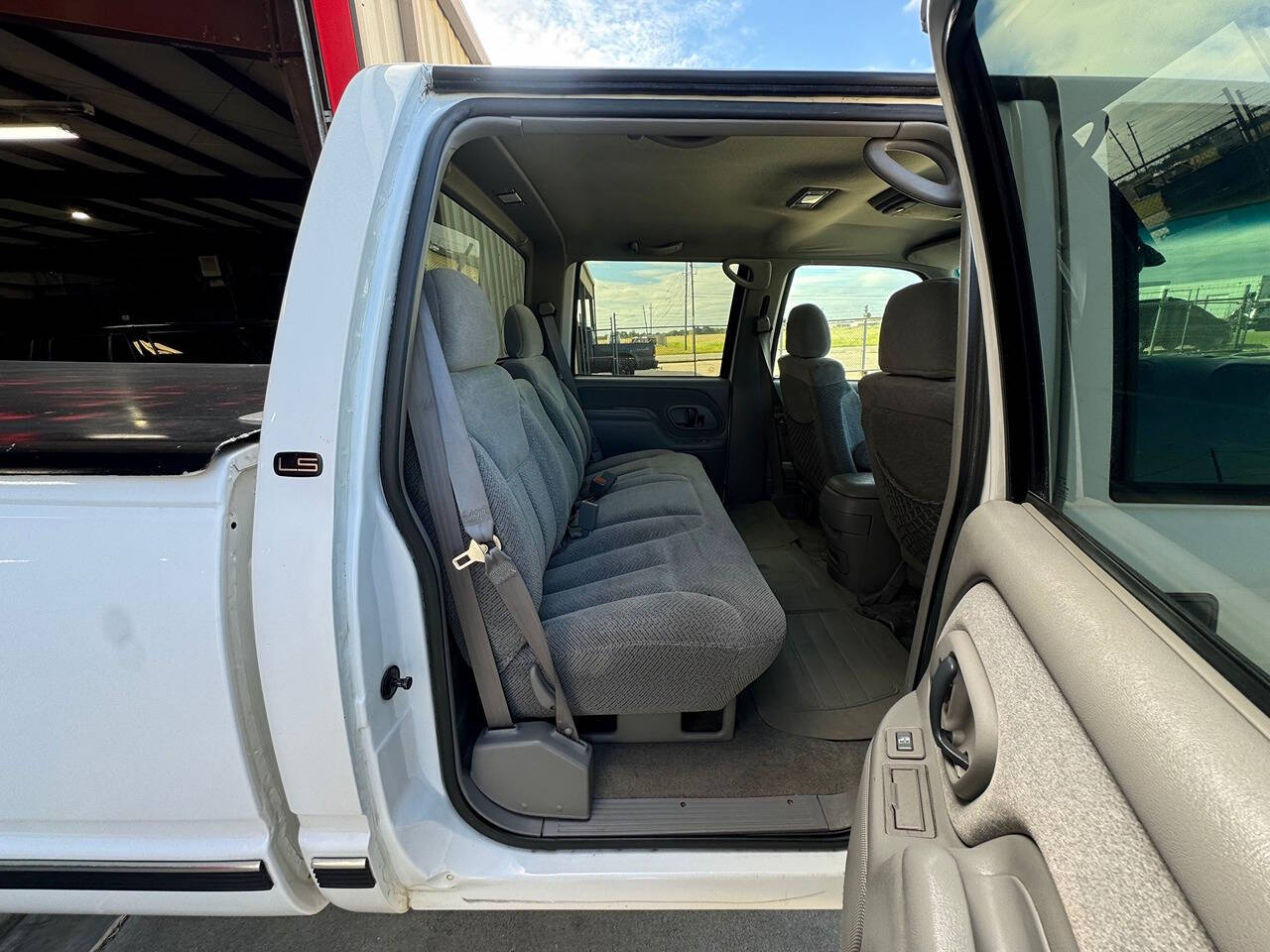 2000 Chevrolet C/K 3500 Series for sale at Carnival Car Company in Victoria, TX