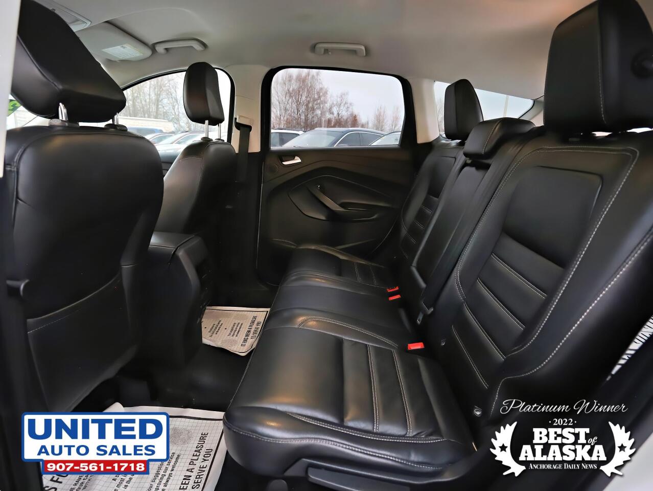 2019 Ford Escape Titanium AWD 4dr SUV 47