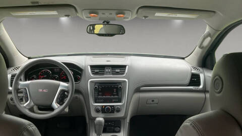 2015 GMC Acadia SLE-2