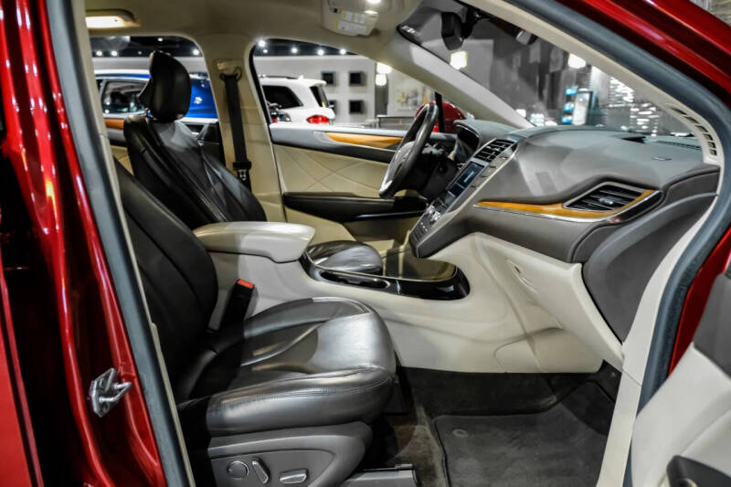 2017 Lincoln MKC Select