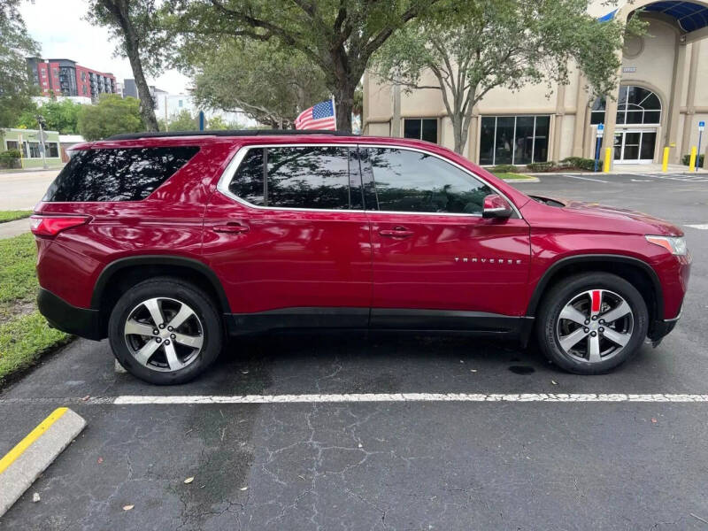 2021 Chevrolet Traverse LT Leather