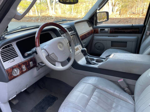 2004 Lincoln Navigator Luxury