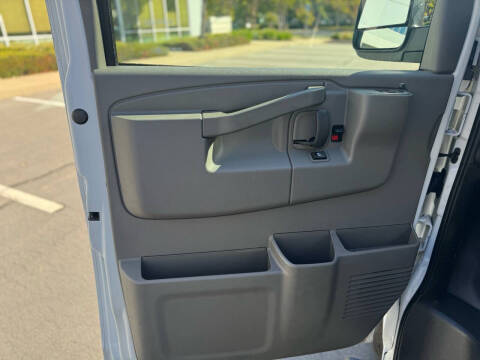 2019 Chevrolet Express 2500