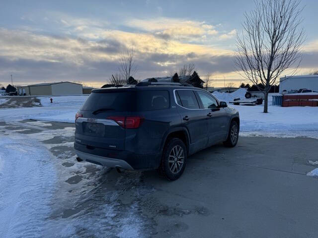 2018 GMC Acadia SLE-2