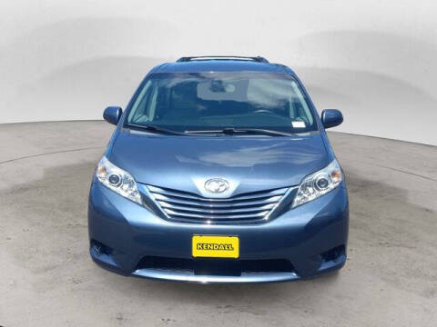 2017 Toyota Sienna