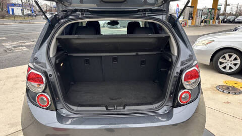 2013 Chevrolet Sonic LT Auto